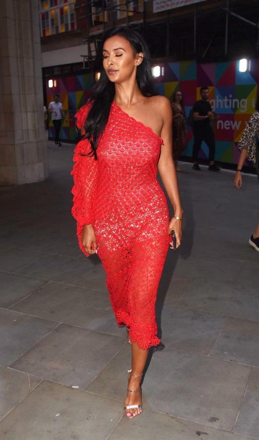 Maya Jama sexy ass in a see through dress seen by paparazzi.
















