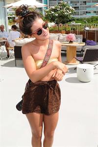 Shenae Grimes
