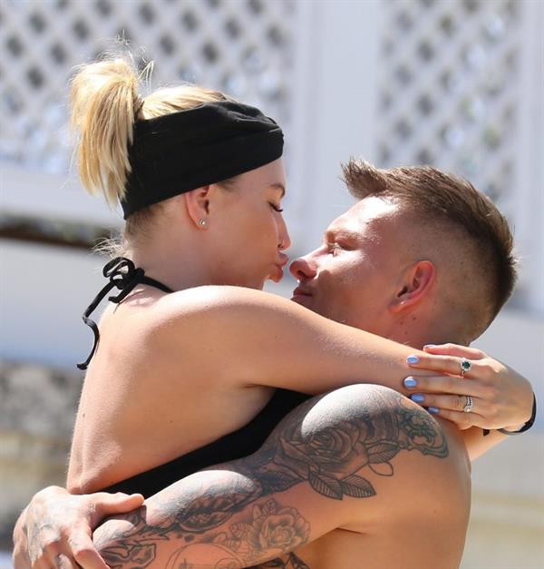 Olivia Buckland sexy ass in a bikini seen by paparazzi with Alex Bowen.







































