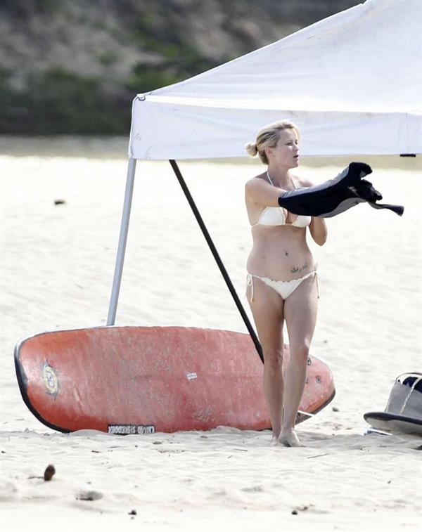 Reese Witherspoon in a bikini