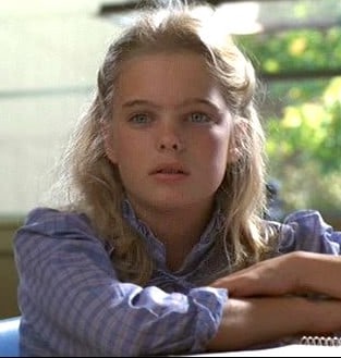 Erika Eleniak