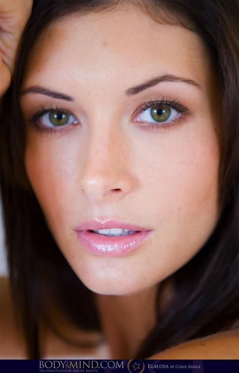 Orsi Kocsis opens her door...