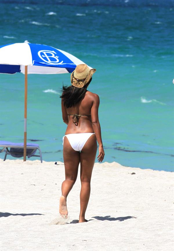 Gabrielle Union in a bikini - ass