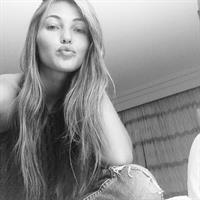 Simone Villas Boas taking a selfie