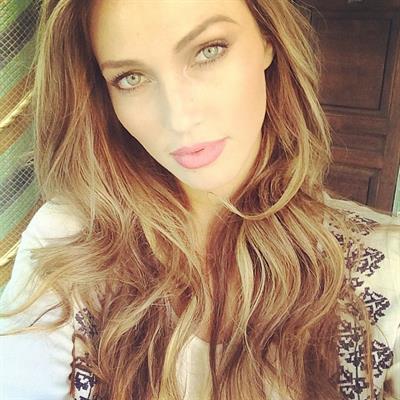 Simone Villas Boas taking a selfie