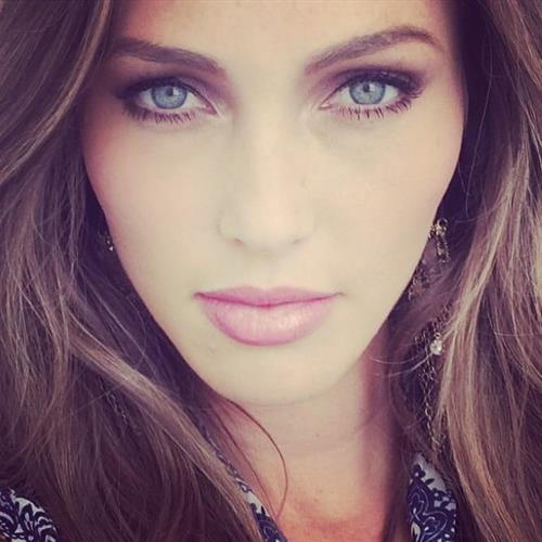 Simone Villas Boas taking a selfie