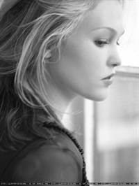 Julia Stiles