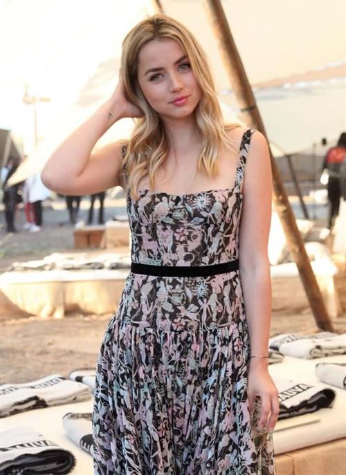 Ana De Armas