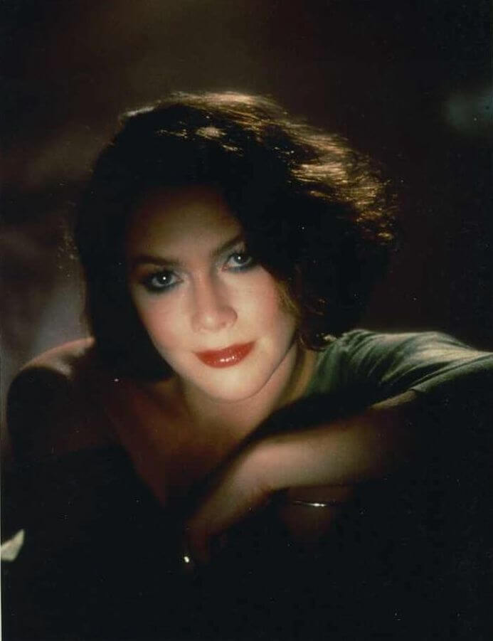 Kathleen Turner