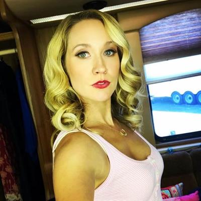 Anna Camp