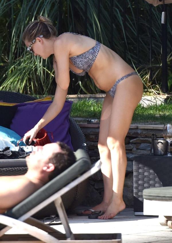 Kate Hudson in a bikini