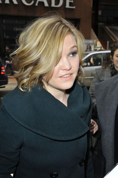Julia Stiles