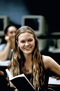 Julia Stiles