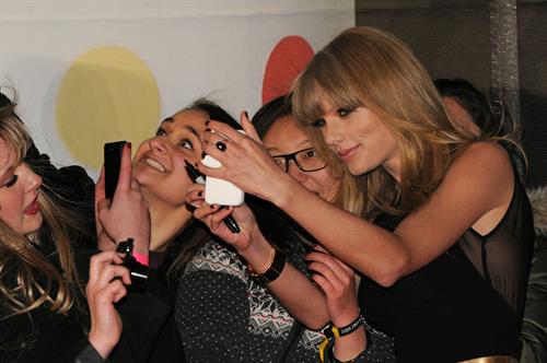 Taylor Swift Brit Awards 2013 at 02 Arena in London 2/20/13 