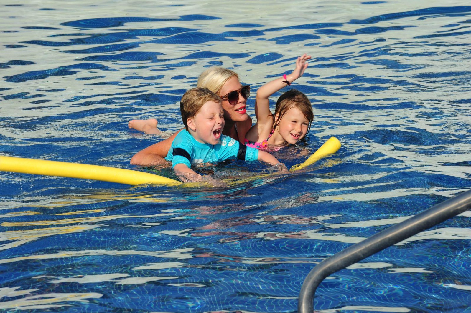 Tori Spelling Celebrates her birthday with family at the St Regis Punta Mita Resort in Mexico (May 20, 2013) 