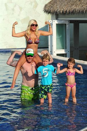 Tori Spelling Celebrates her birthday with family at the St Regis Punta Mita Resort in Mexico (May 20, 2013) 