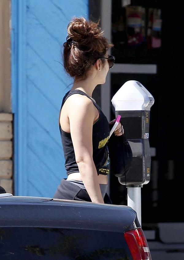 Vanessa Hudgens Spotted after workout in Studio City (May 28, 2013) 