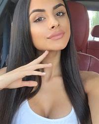 Sophia Miacova taking a selfie