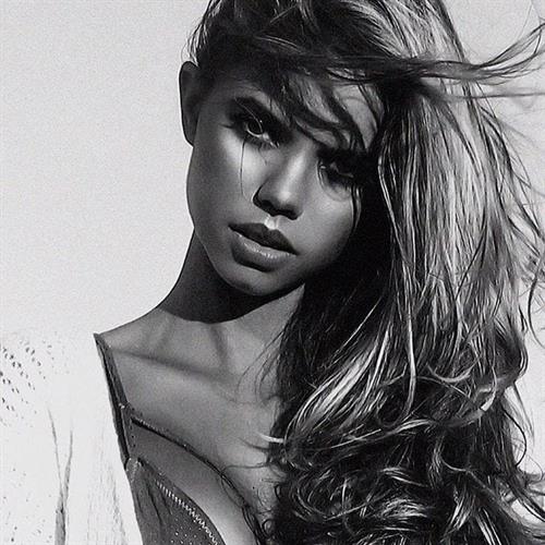 Alli Martinez