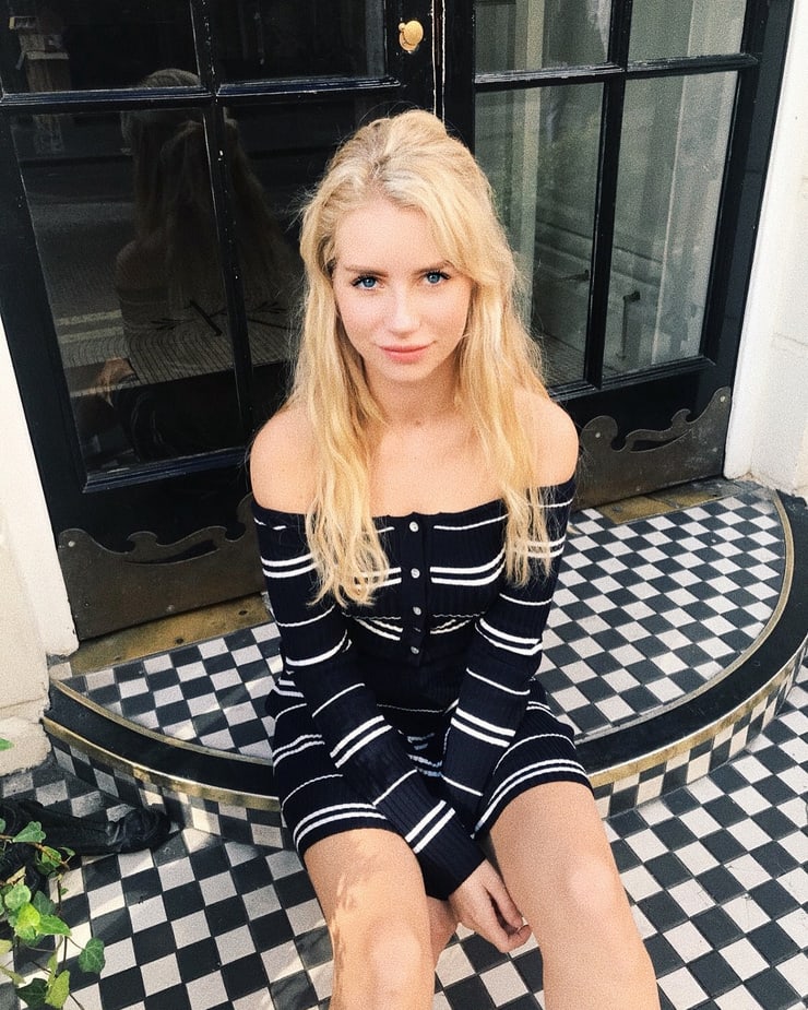 Lottie Moss