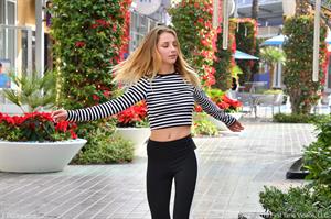 Her Privates Up Close