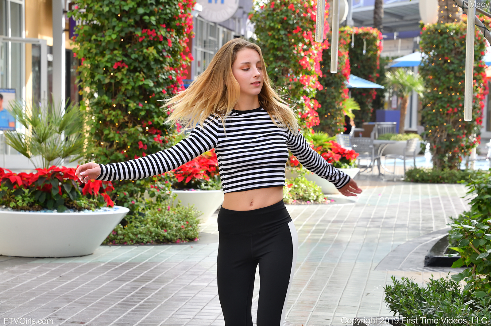 Her Privates Up Close