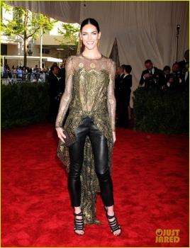 Hilary Rhoda