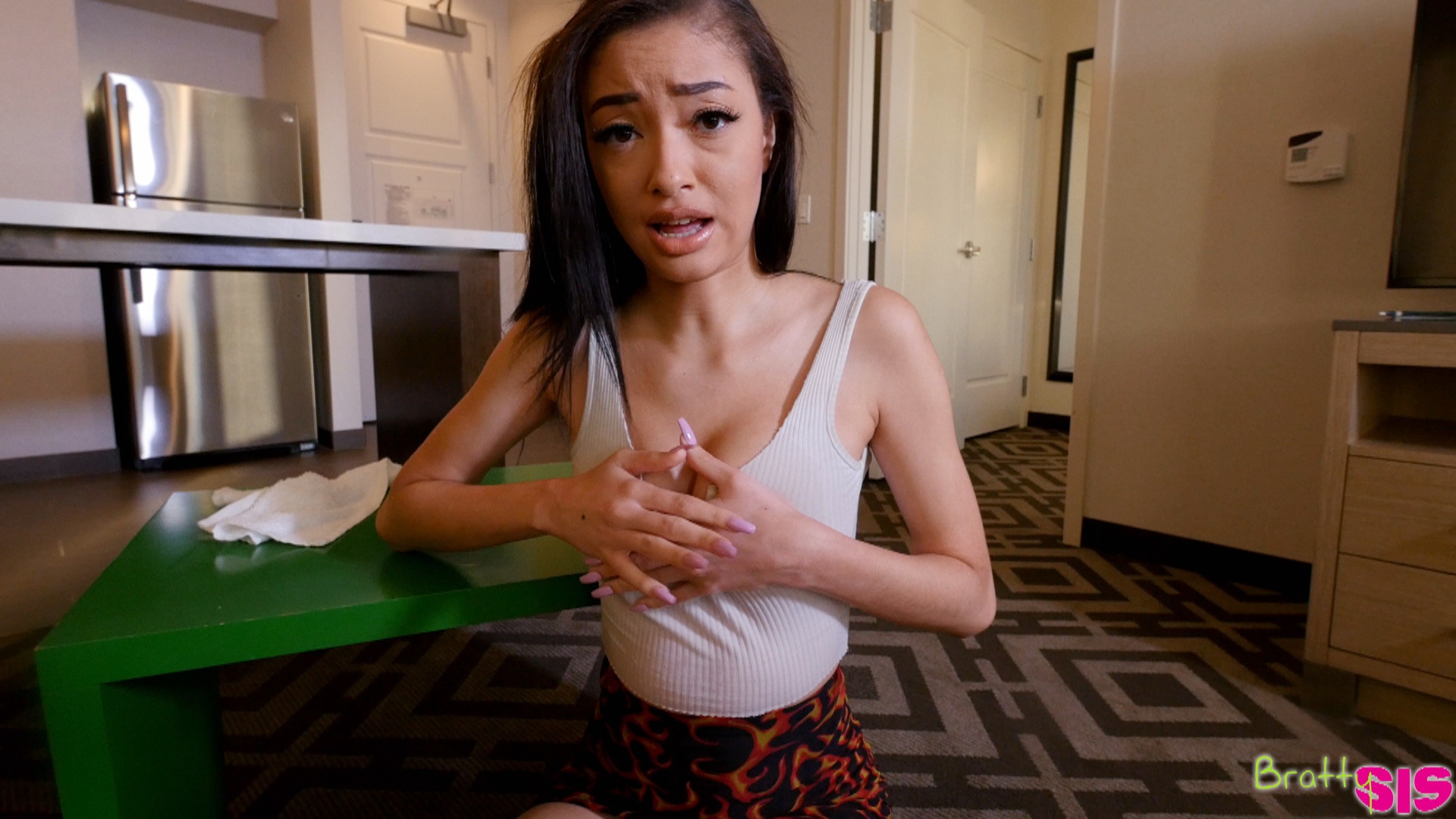 Exotic hottie Scarlett Bloom flashes her tits at her stepbro and lets him shove his hardon deep into her bare fuck hole