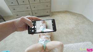 Vera Bliss played a practical joke on her stepbro so she gives him a hot BJ and a bald pussy stiffie ride to make it up