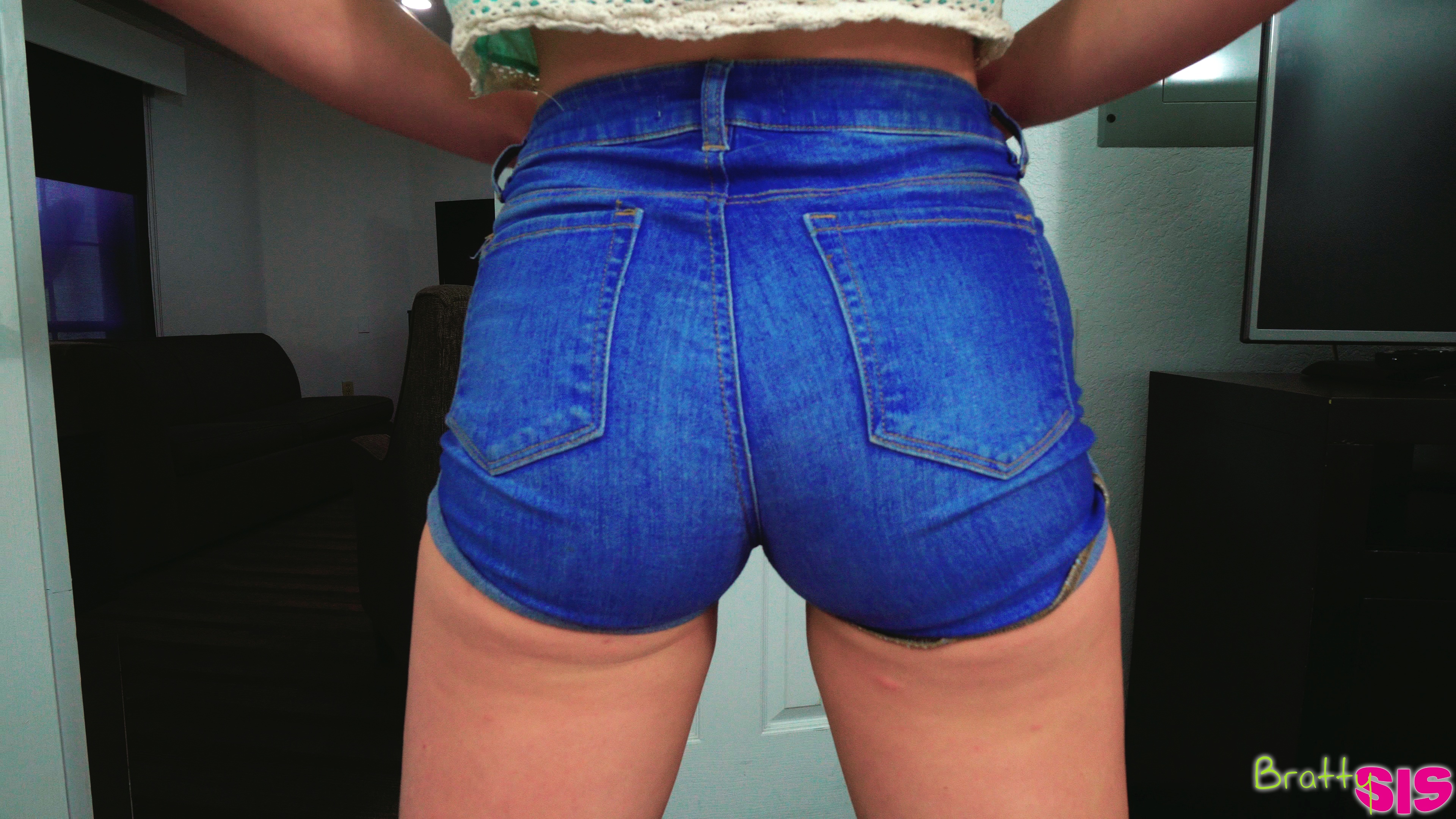 Cock craving April Aniston is feeling unattractive until her stepbrother lets her hop on his hard cock and ride him