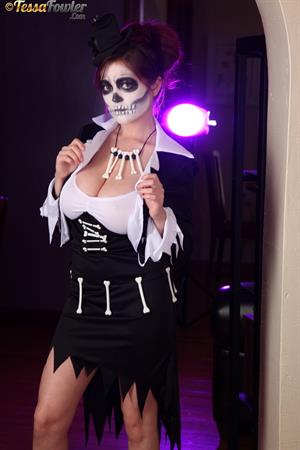 Tessa Fowler Nude Pictures Hey there guys! It's the month of Halloween and I thought I would do something a little bit outside-the-box for this one...Something a bit scary and moody and edgy... and I call it  Voodoo Boobs  ;-)