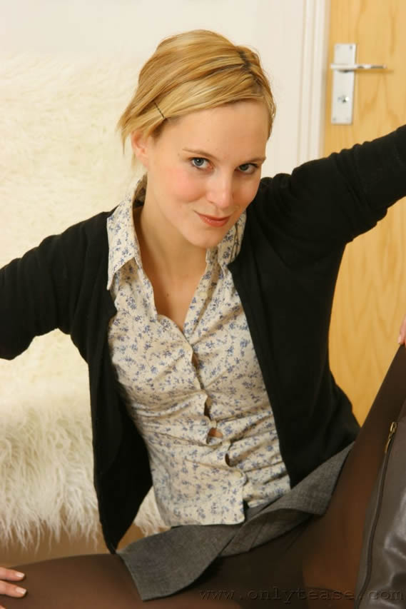  Gorgeous leggy Joceline in opaque pantyhose and miniskirt 