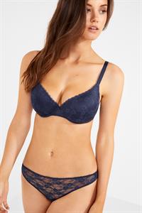 Nicola Cavanis in lingerie