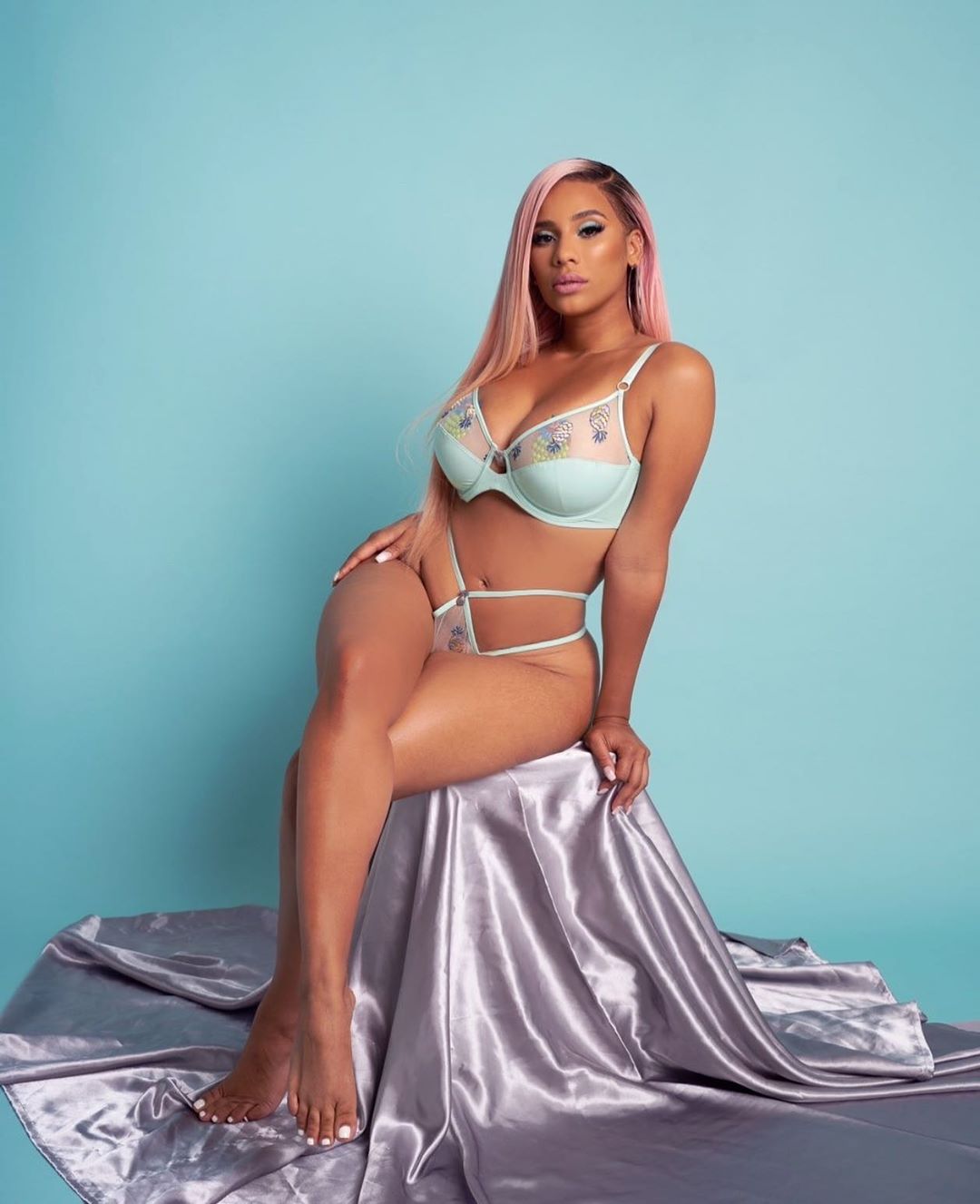 Cyn Santana in lingerie