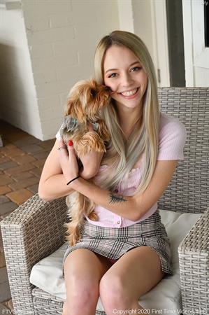 Lily Nude Pictures Teen Closeups