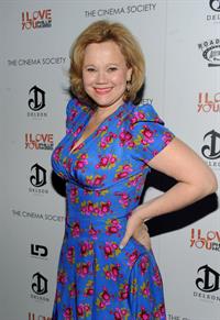 Caroline Rhea