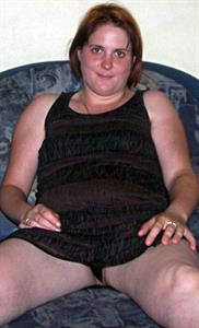 Cute Sbmissive German Girl loves attention