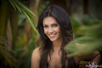 Denise Milani Photoset - Fancyc