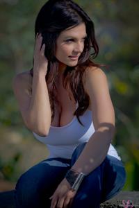 Denise Milani Photoset - View