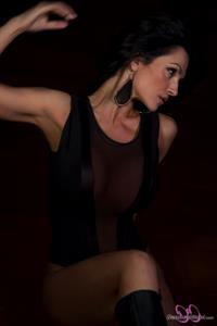 Denise Milani Photoset - UnderGround