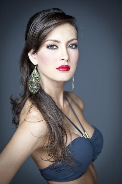 Macri Elena Vélez in a bikini