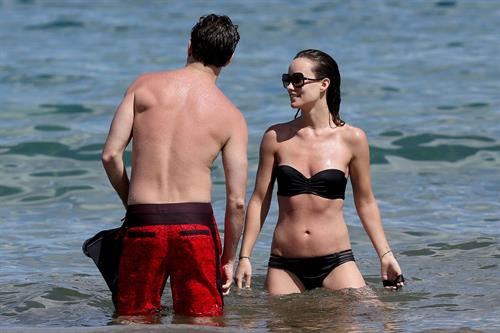 Olivia Wilde on the beach in Hawaii - May 27, 2013 