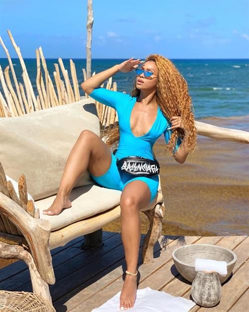 Jilly Anais Pictures Jilly Anais