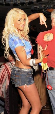 Party Girl in Sexy Daisy Duke Jean Shorts