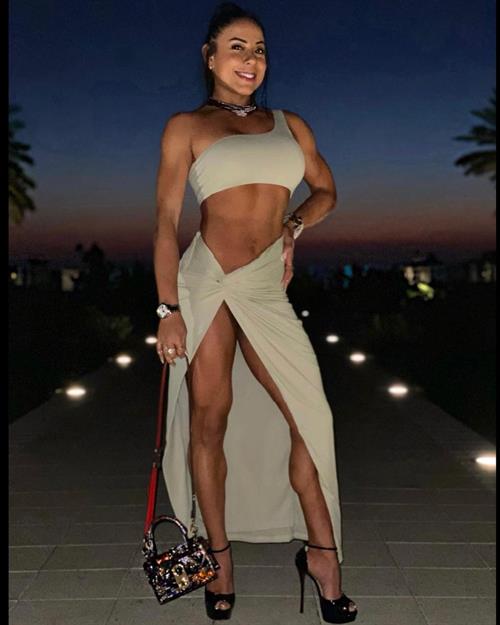 Eri Anton Pictures Eri Anton