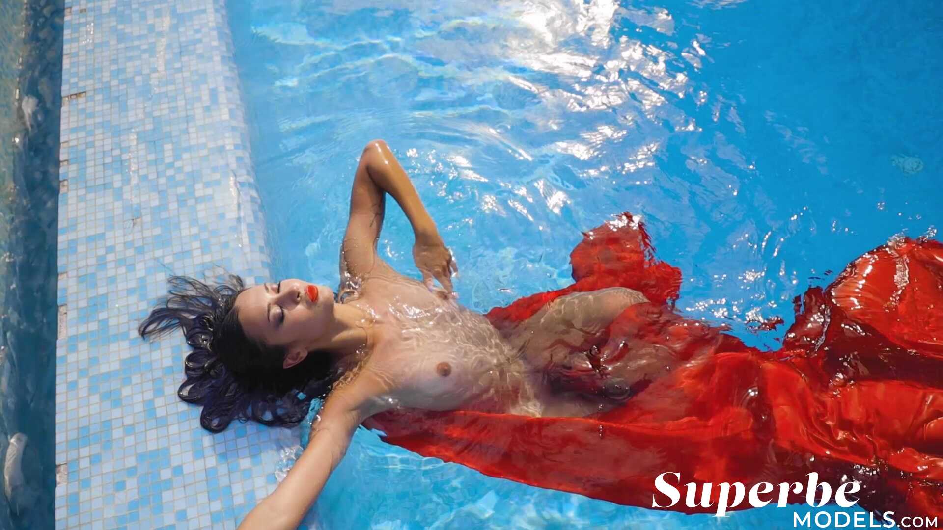 Liquid Ecstasy - Victoria Mur - Watch the Video at SuperBeModels