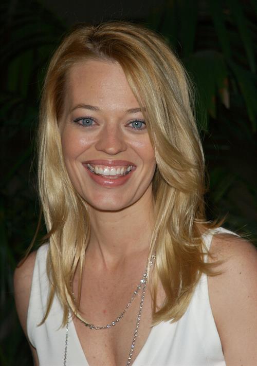 Jeri Ryan