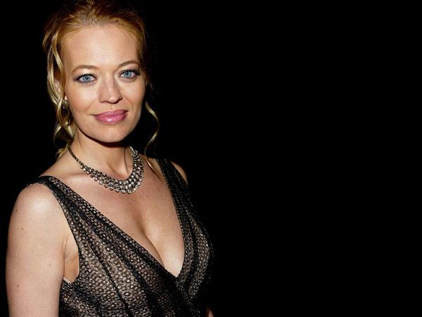 Jeri Ryan