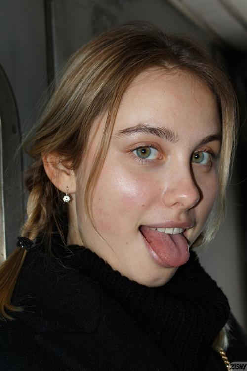 Sofi Levchenko Pictures Sofi Levchenko Petite Blonde