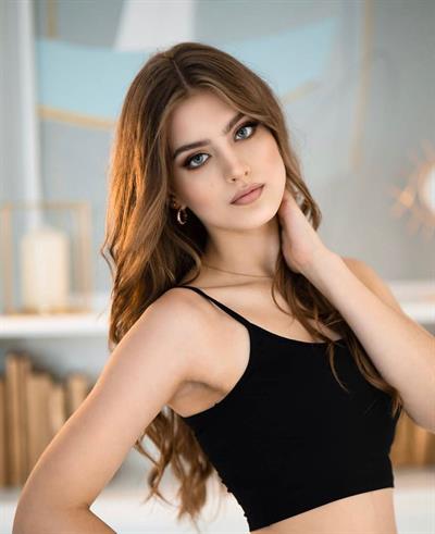 black halter top